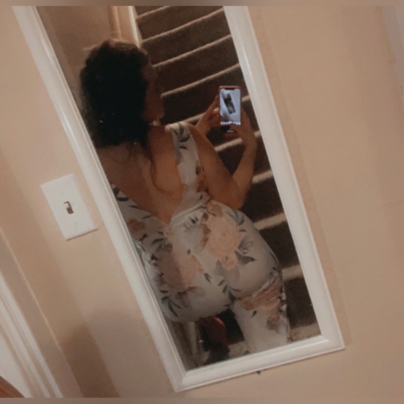 Floral pants romper size XL - Picture 12 of 13